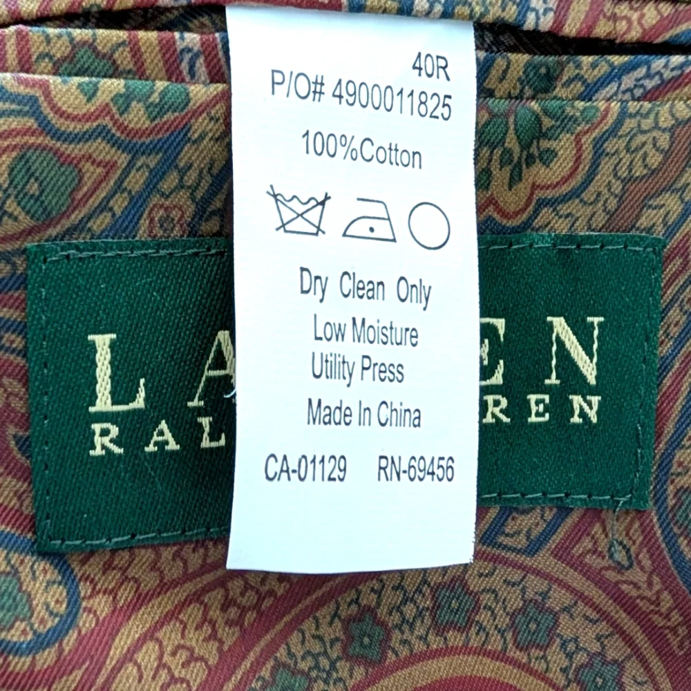 Lauren Ralph Lauren cotton corduroy, 2 button sport coat elbow protectors. 40 R